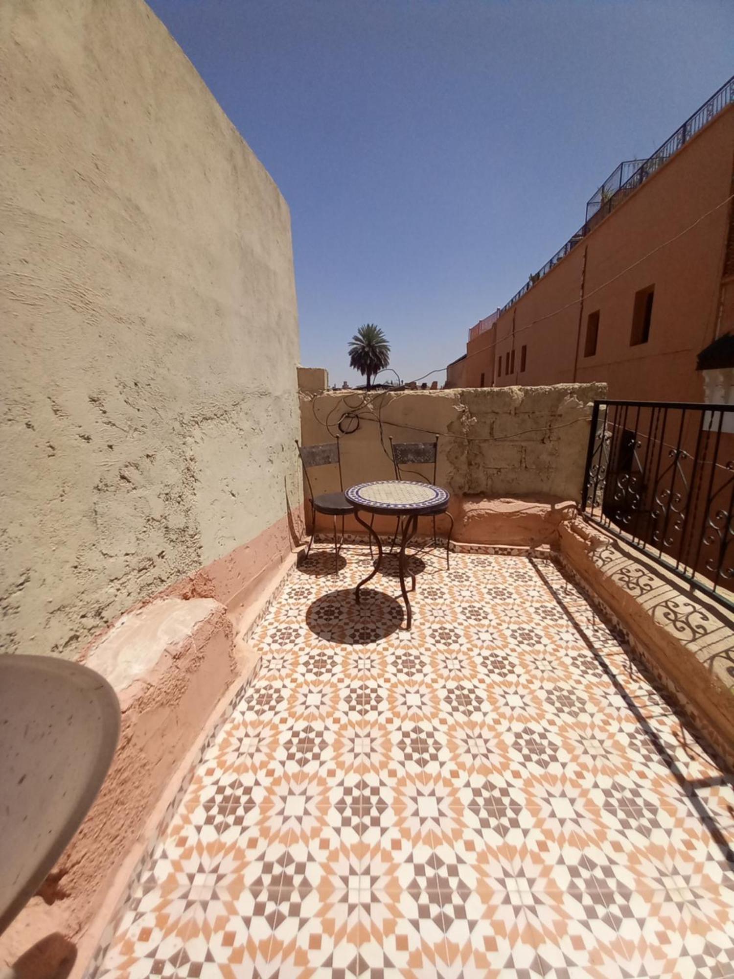 Juli'S Bed & Breakfast Marrakesh Exterior photo